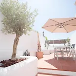 Semesterbostad Modern & Cosy Townhouse - Casa Dos Irmaos