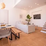 Modern & Cosy Townhouse - Casa Dos Irmaos Vakantiehuis